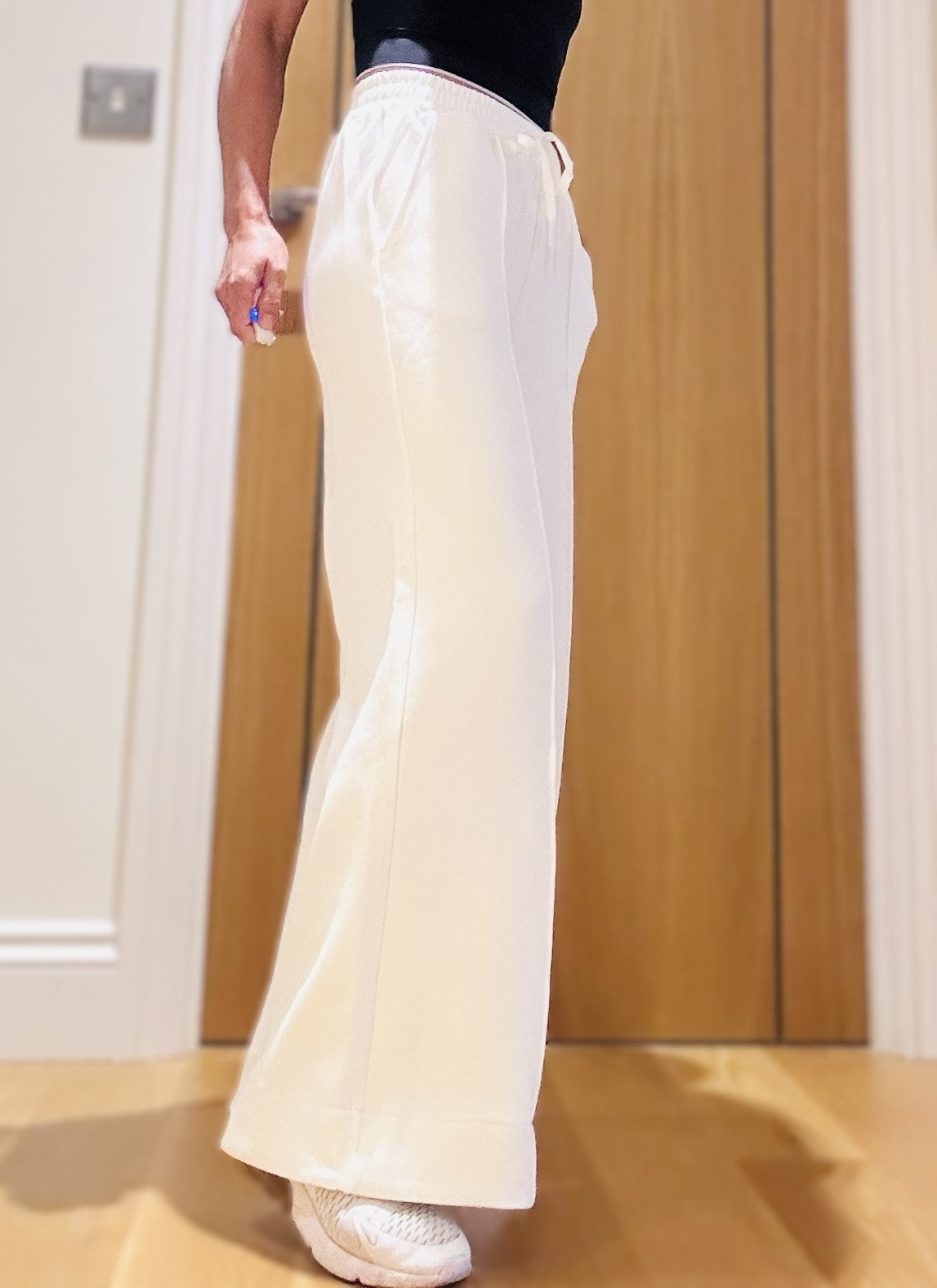 White Wide Leg Pant