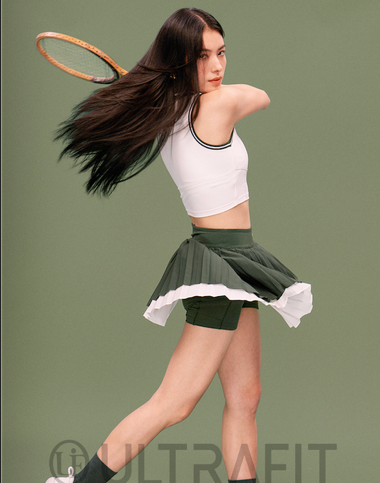 Two-Tone White & Green Double-Layer Skort